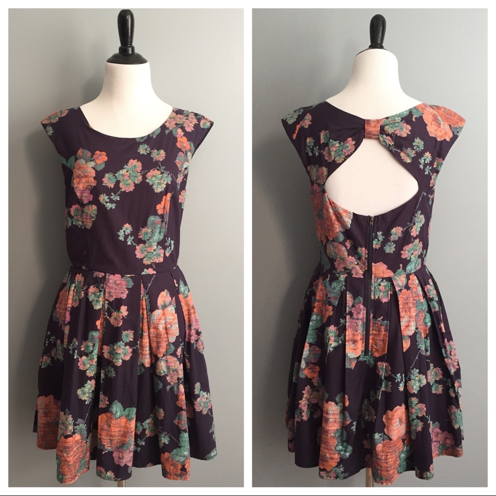 American Rag floral dress with back bow - Picture 1 of 6